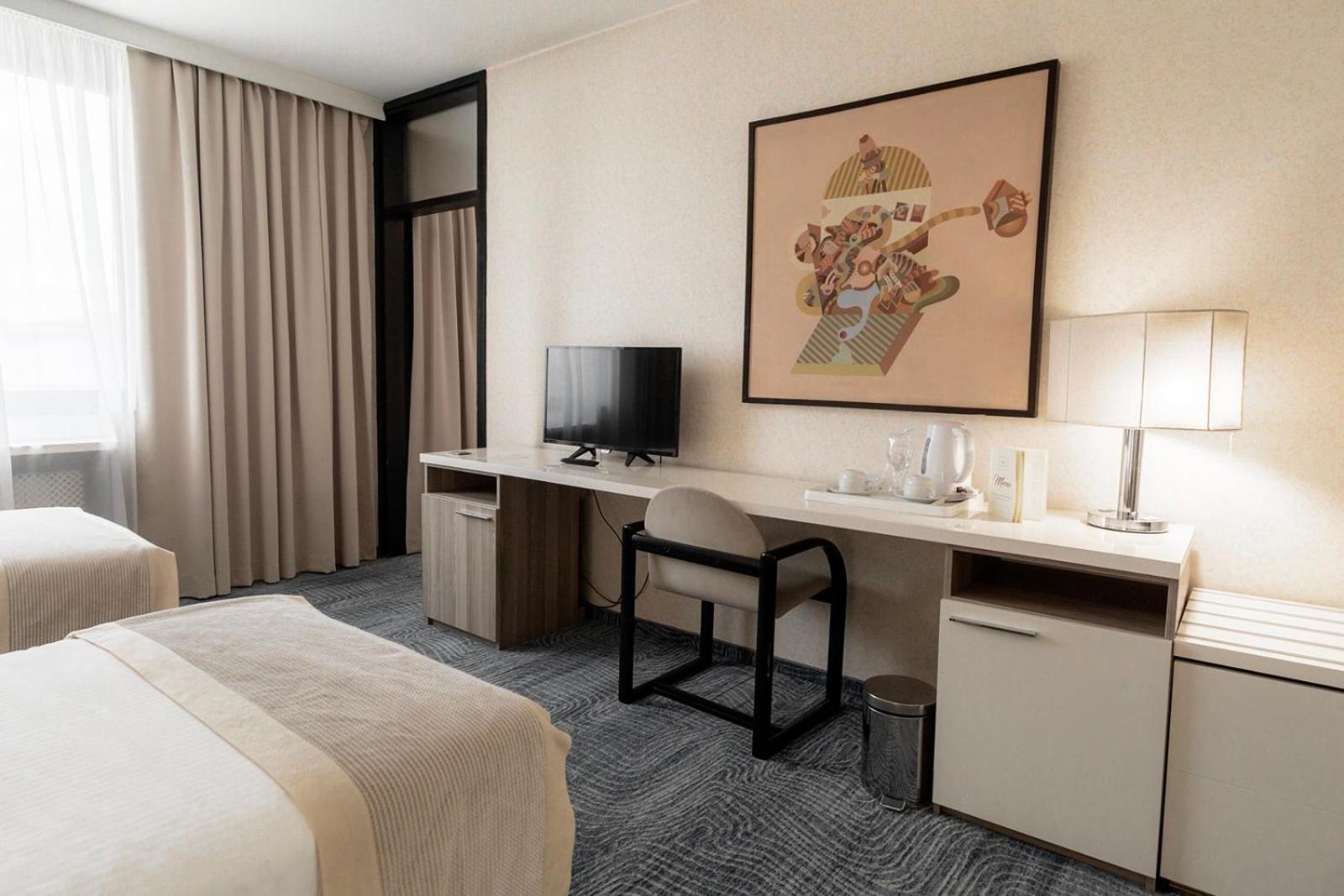 Hotel Holiday Σαράγεβο Εξωτερικό φωτογραφία